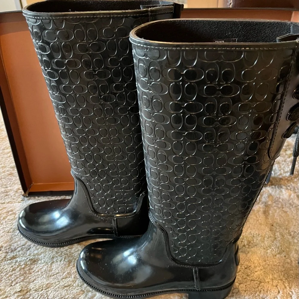 Coach Rainboots - Picture 4 of 8